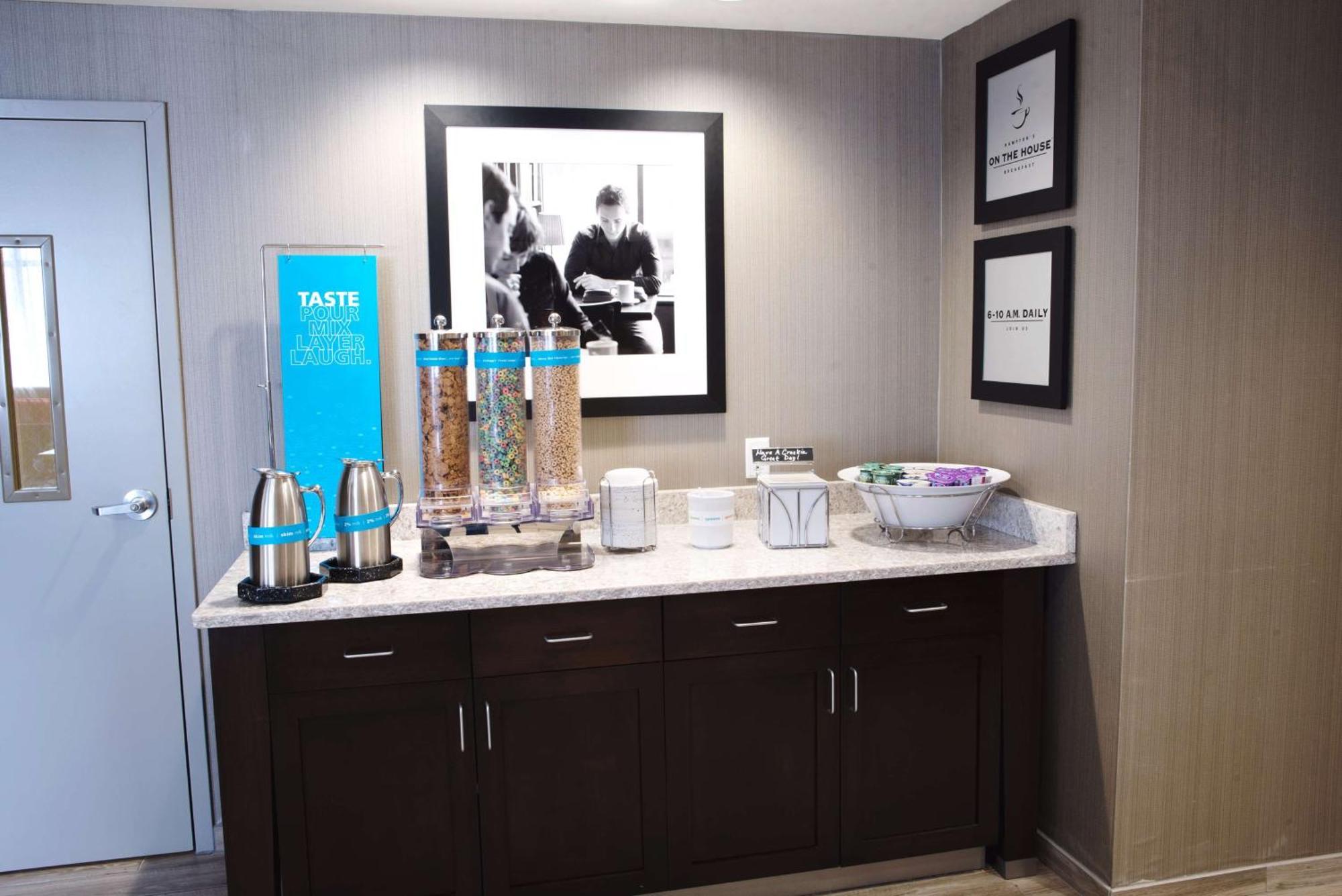 Hampton Inn & Suites Des Moines/Urbandale Ia Eksteriør billede